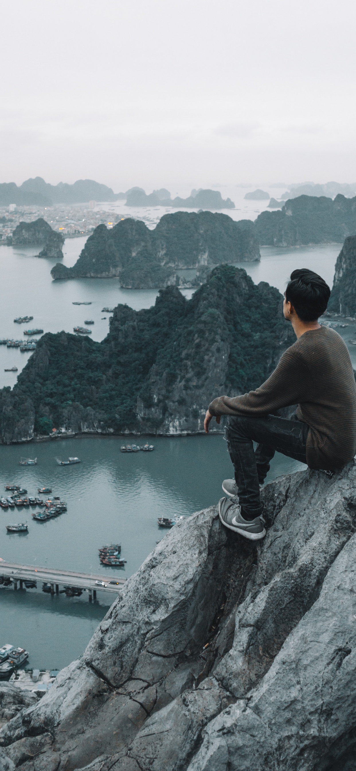 Rock, Mer, Zones Côtières et Océaniques de Reliefs, Tourisme, Klippe. Wallpaper in 1242x2688 Resolution