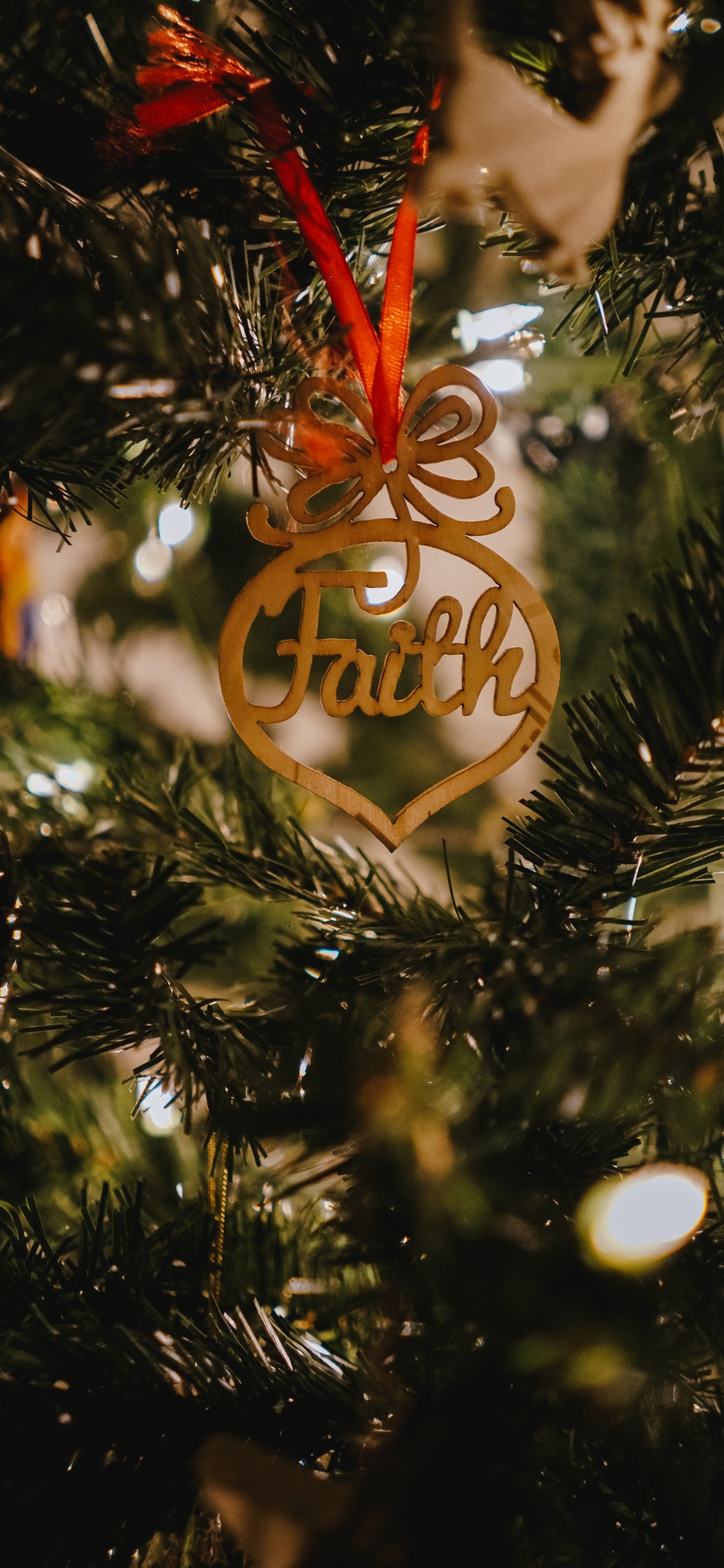 Ornament, Christmas Tree, Christmas Ornament, Tree, Christmas. Wallpaper in 1242x2688 Resolution