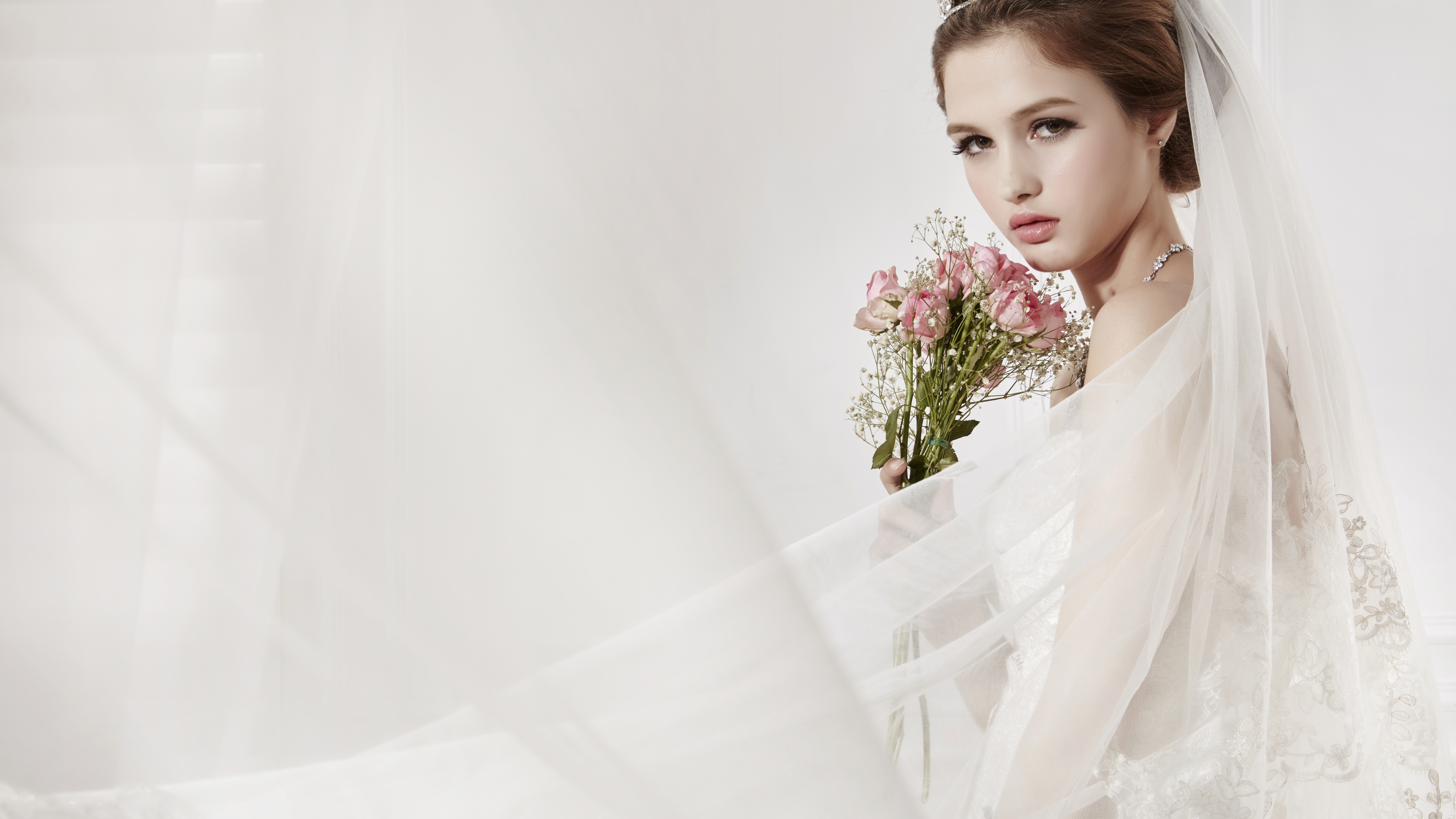 Vestido de Novia, Vestido, Niña de Las Flores, Boda, Casco. Wallpaper in 7680x4320 Resolution