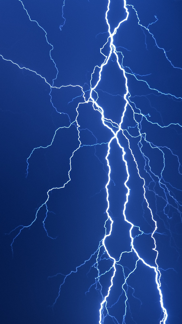 Blaue Und Weiße Abstrakte Malerei. Wallpaper in 750x1334 Resolution