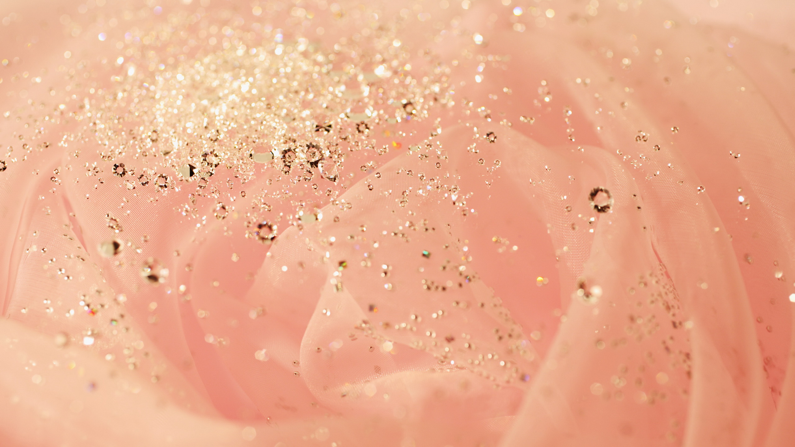 Water Droplets on White Surface. Wallpaper in 2560x1440 Resolution