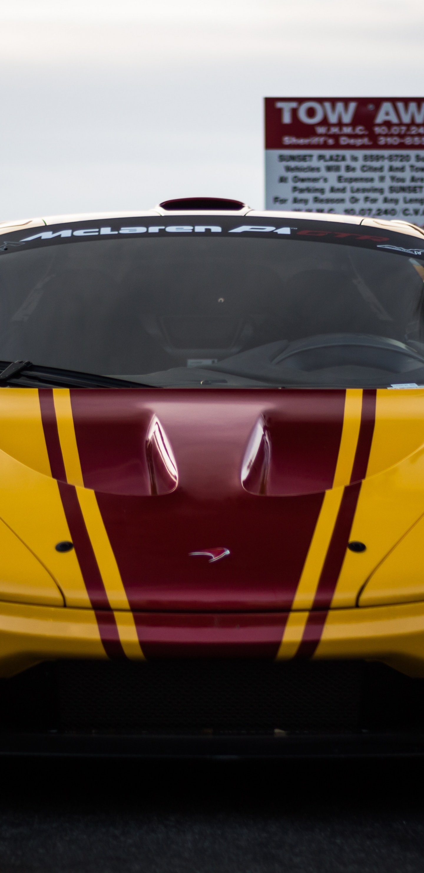 Yellow Lamborghini Aventador Parked on Gray Asphalt Road During Daytime. Wallpaper in 1440x2960 Resolution