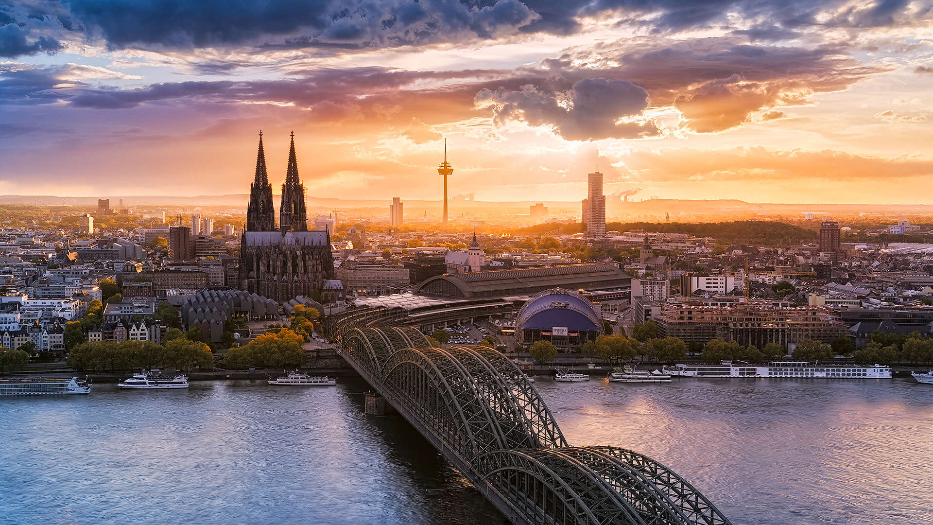 City Skyline Under Blue and White Cloudy Sky During Daytime. Wallpaper in 1920x1080 Resolution