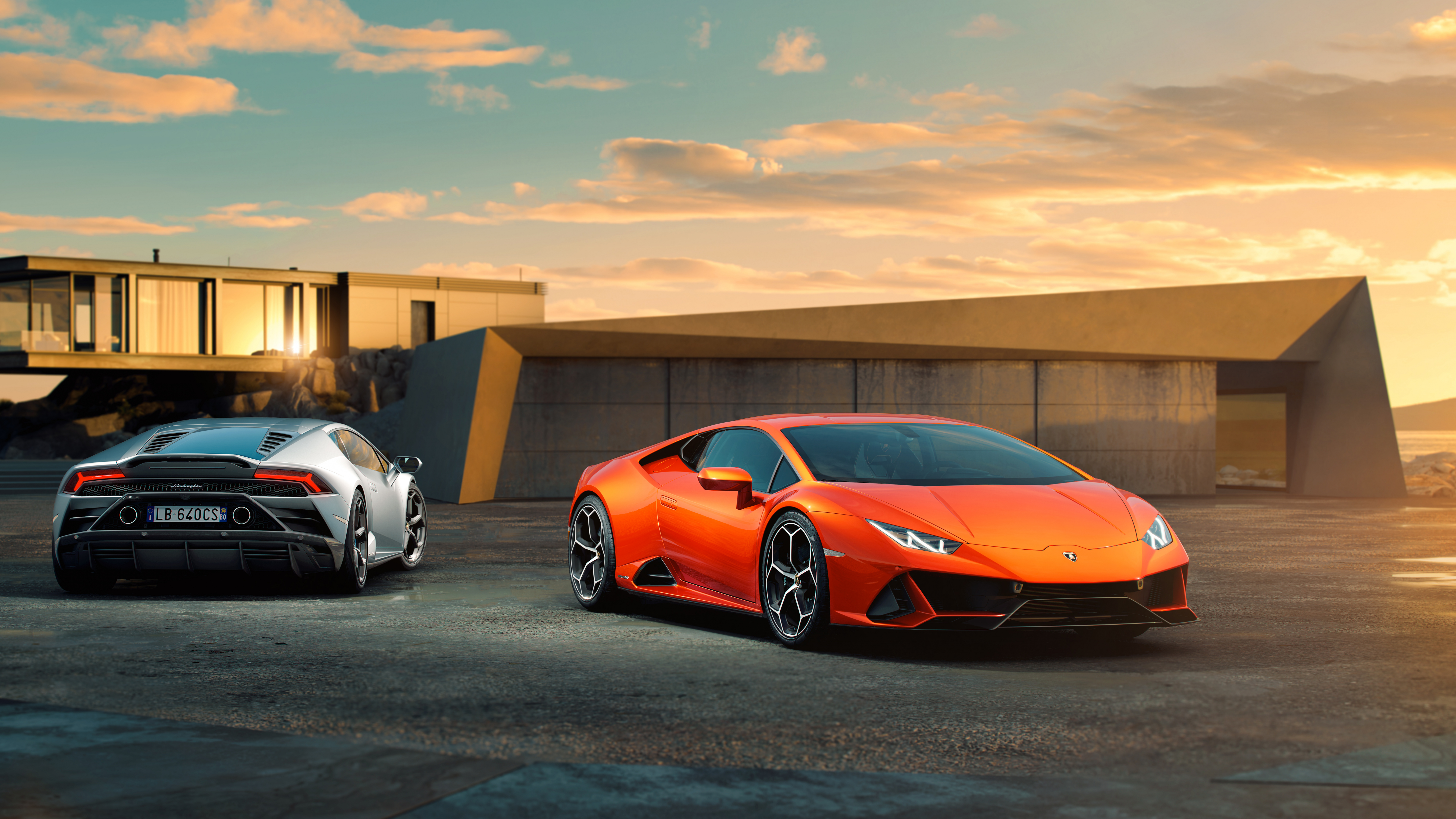 Porsche 911 Rojo y Blanco Estacionado Sobre Pavimento de Hormigón Gris Durante el Día. Wallpaper in 7680x4320 Resolution