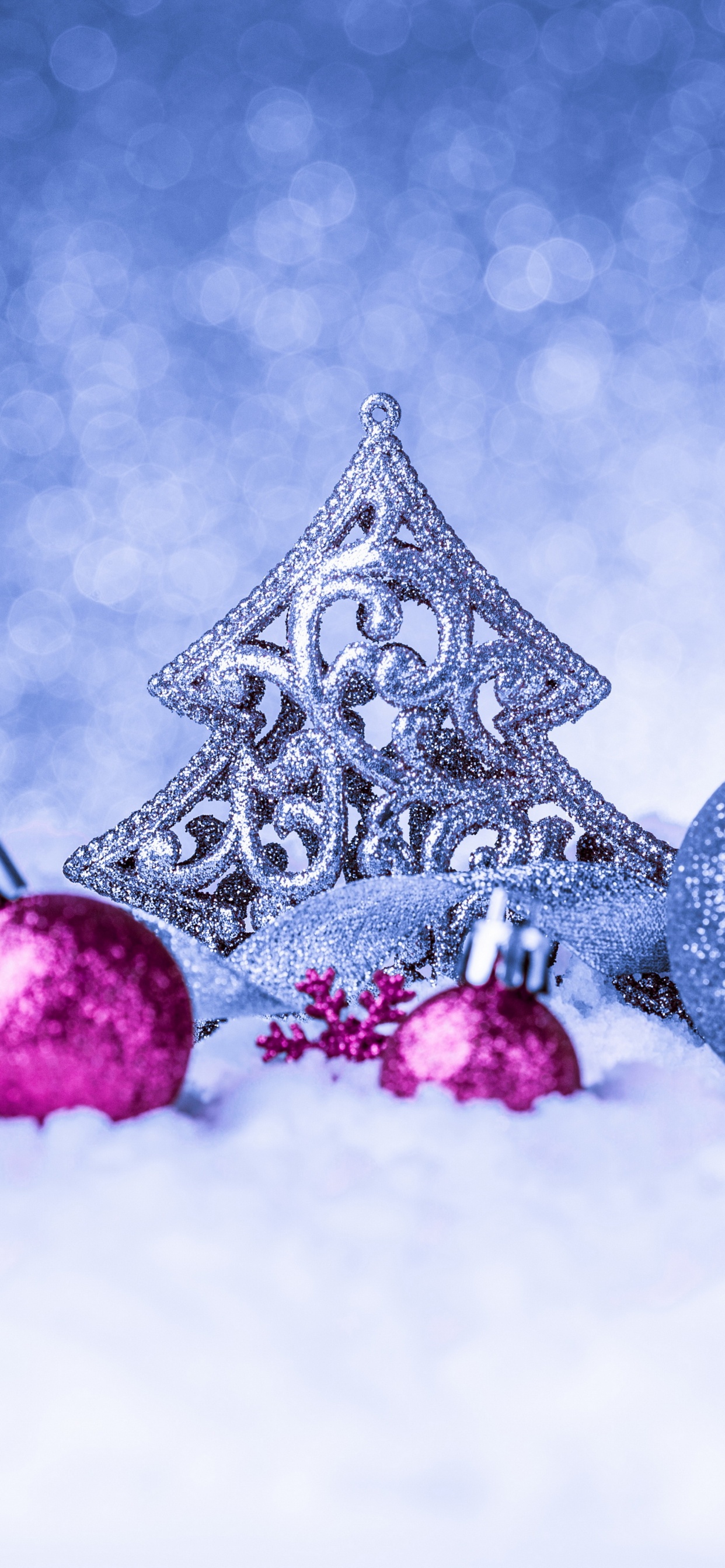 Le Jour De Noël, Ornement de Noël, Nouvelle Année, Décoration de Noël, Purple. Wallpaper in 1242x2688 Resolution