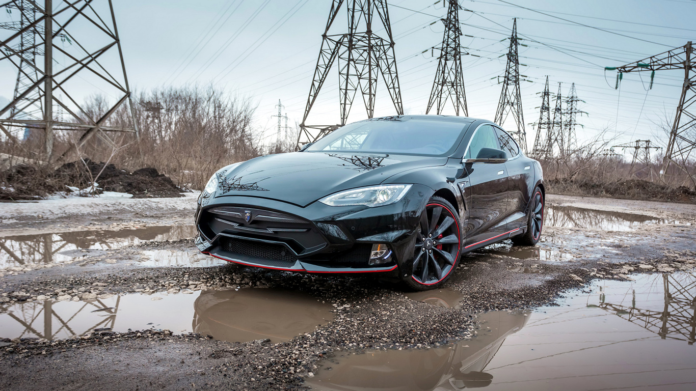 Black Mercedes Benz Coupe on Brown Sand During Daytime. Wallpaper in 1366x768 Resolution