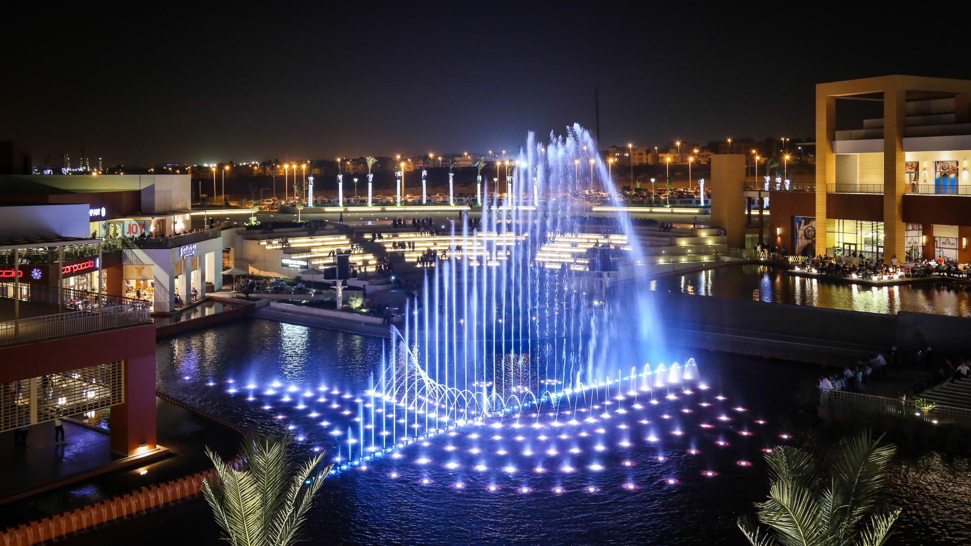 Fuente de Agua en la Ciudad Durante la Noche. Wallpaper in 1920x1080 Resolution