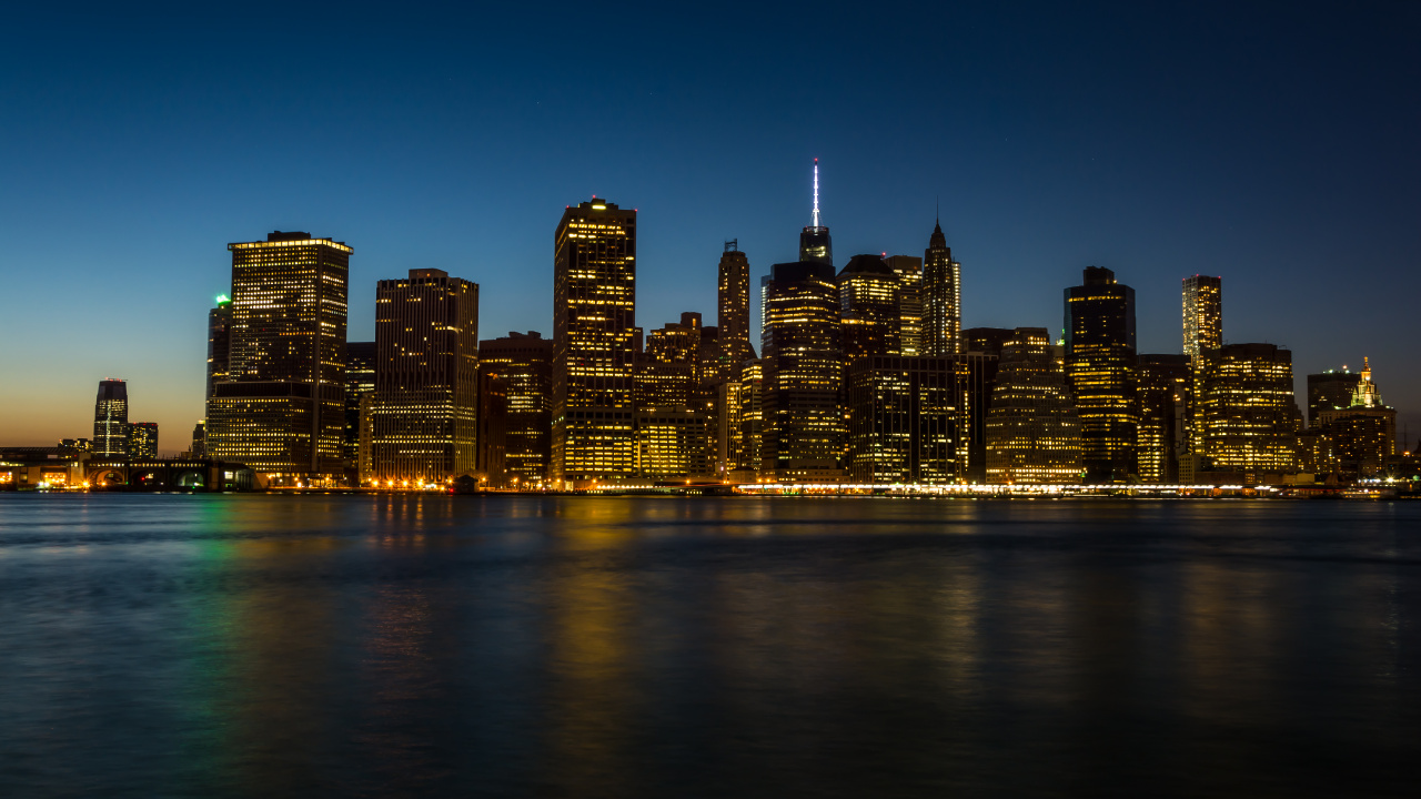 Horizon de la Ville Pendant la Nuit. Wallpaper in 1280x720 Resolution