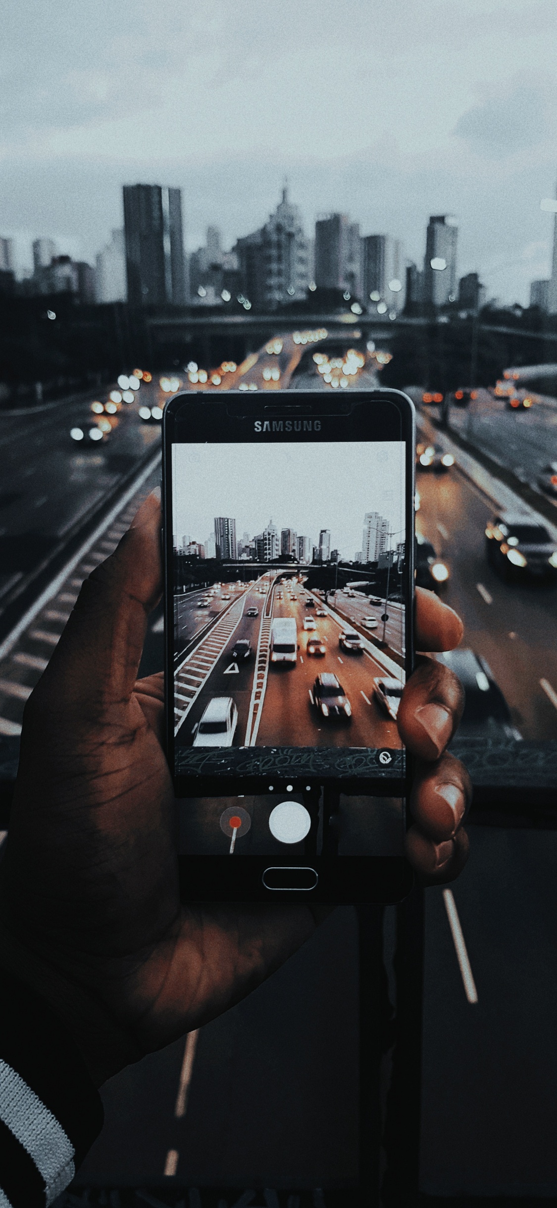 Cars, Cloud, Building, Infrastructure, Skyscraper. Wallpaper in 1125x2436 Resolution