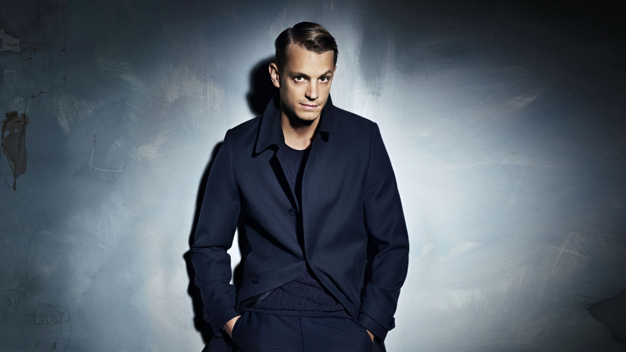 Homme, Obscurité, Vidéo, Célébrité, Acteur. Wallpaper in 1280x720 Resolution