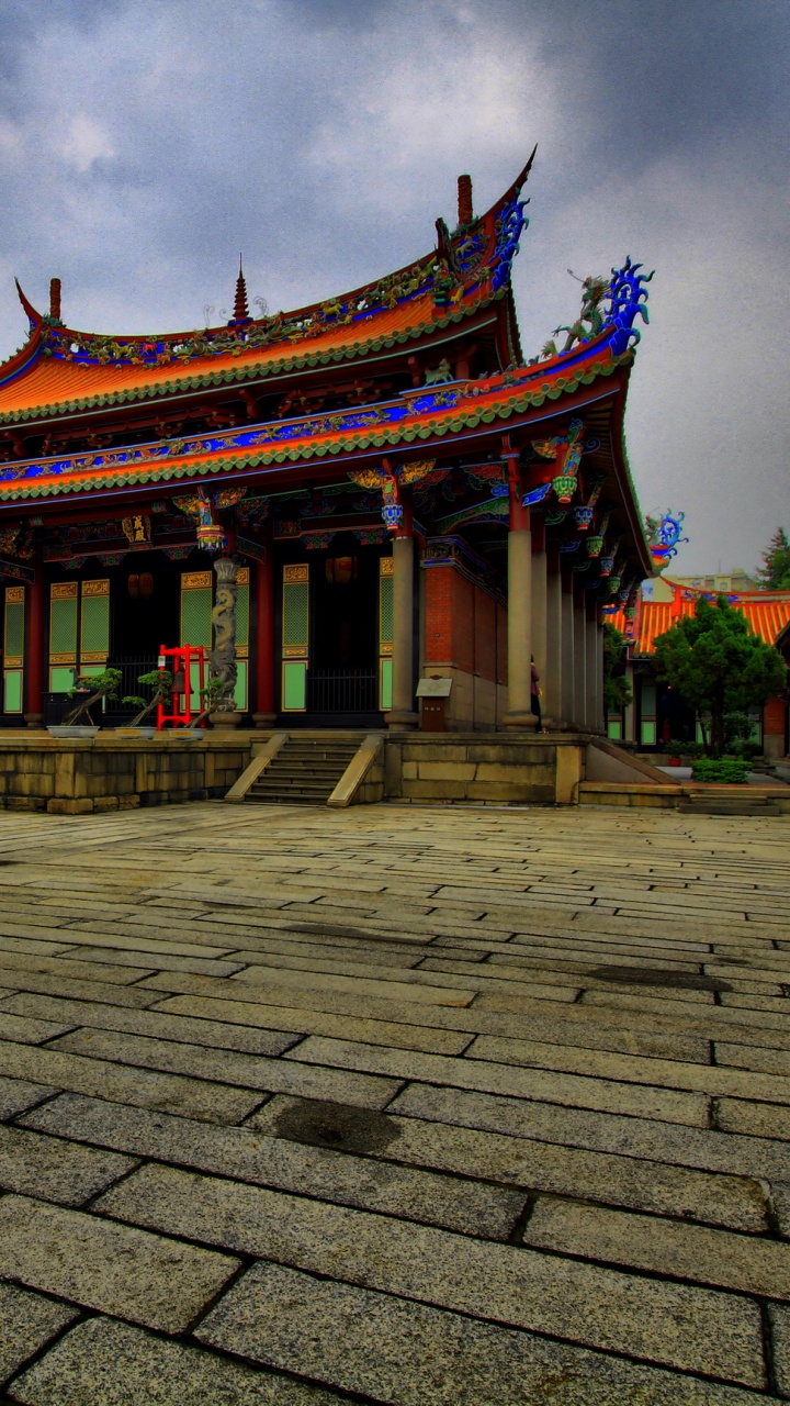 Red and Brown Temple Under White Clouds During Daytime. Wallpaper in 720x1280 Resolution