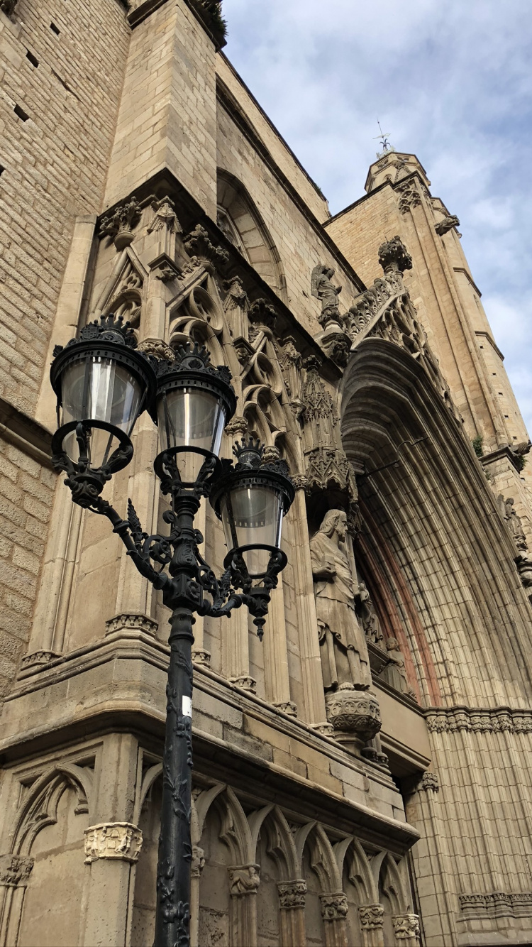 Landmark, Middle Ages, Medieval Architecture, Gothic Architecture, Faade. Wallpaper in 750x1334 Resolution