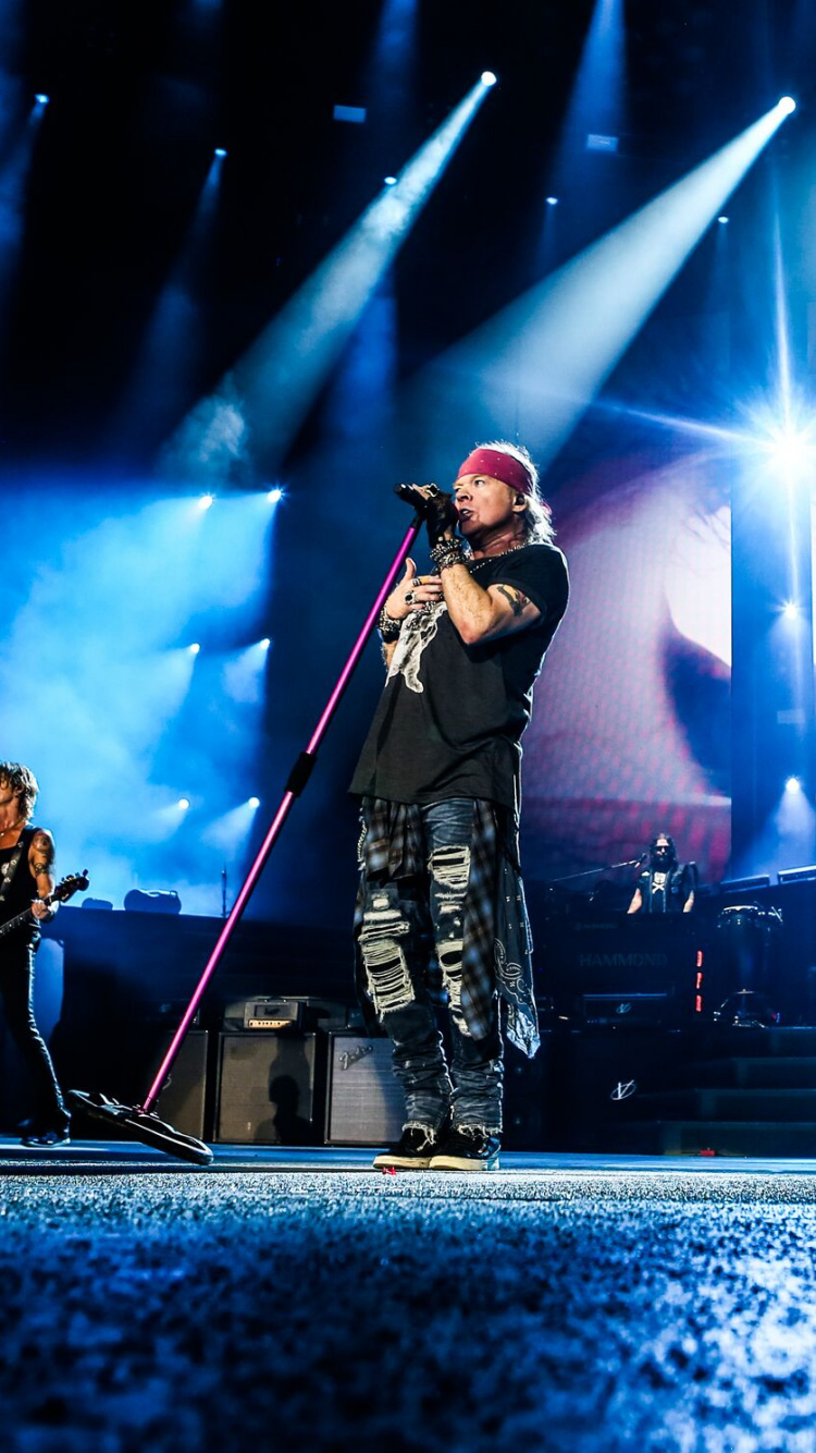 Etapa, Concierto de Rock, No en Esta Vida Gira, Guns N Roses, Concierto. Wallpaper in 750x1334 Resolution