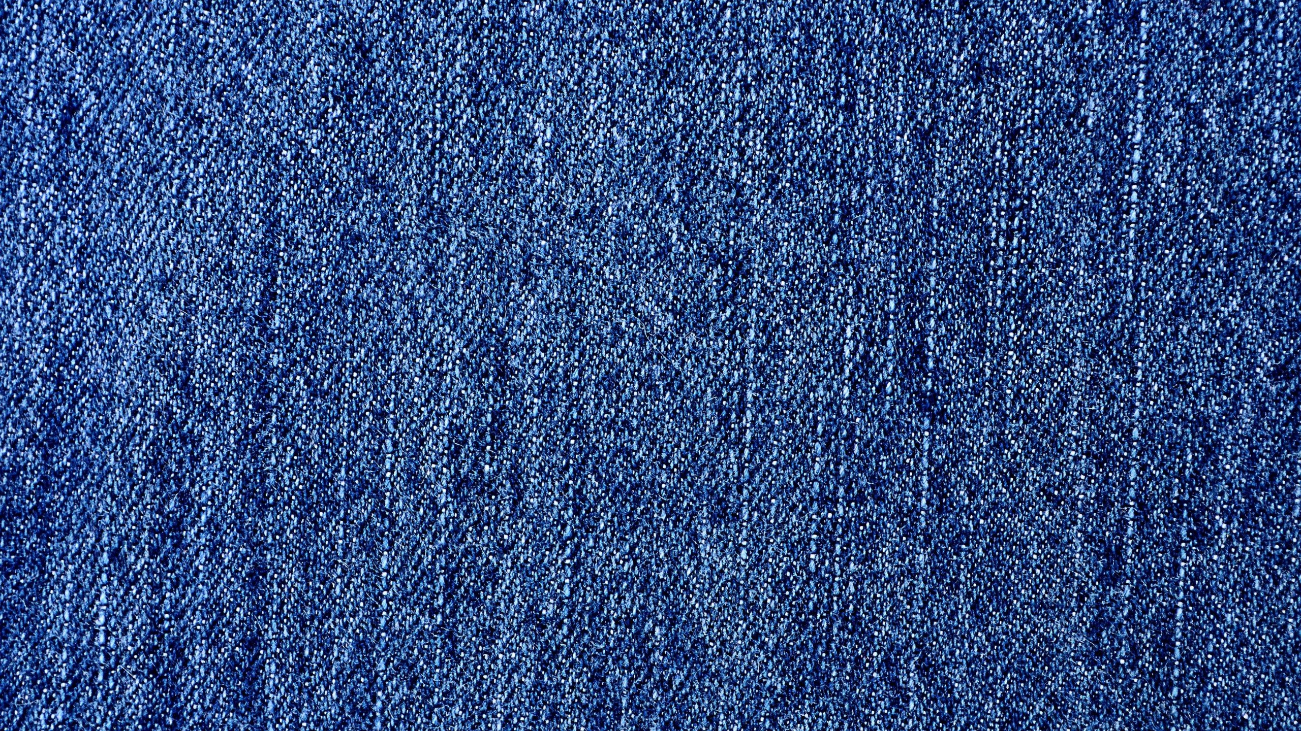 Blau-weißer Strickstoff. Wallpaper in 2560x1440 Resolution