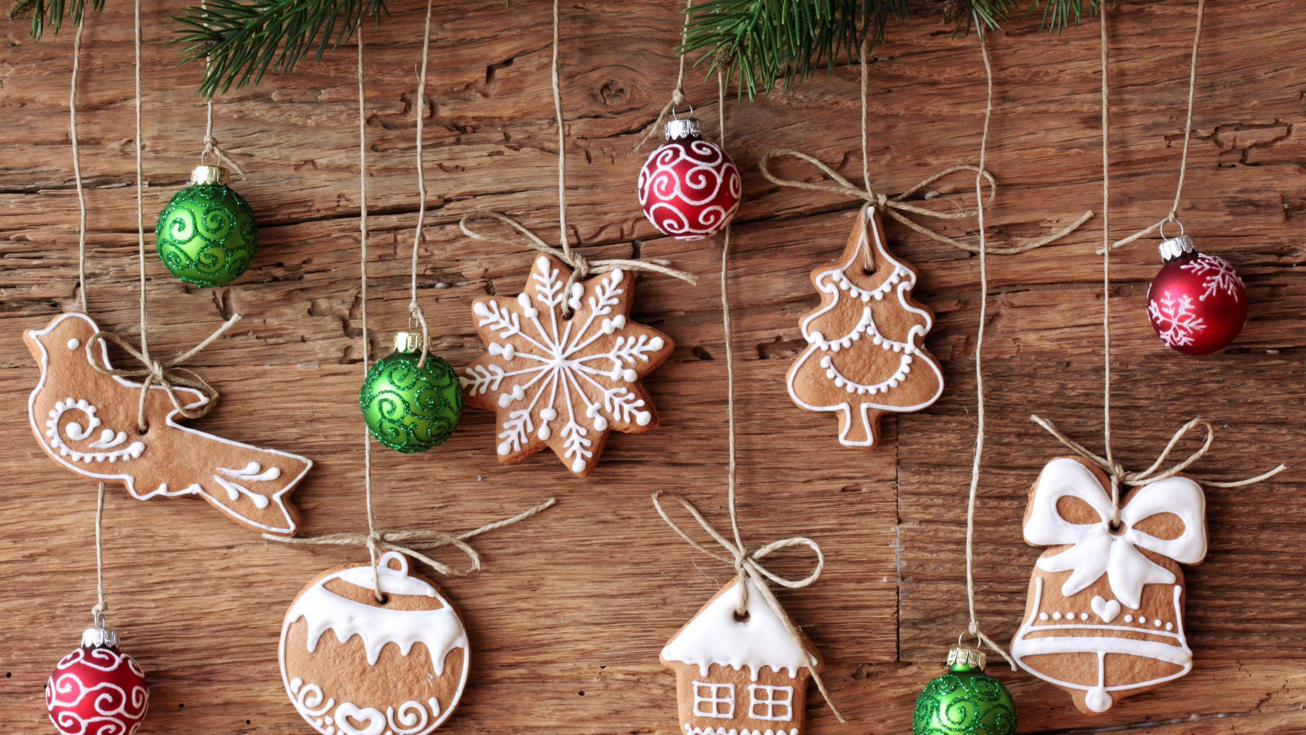 Le Jour De Noël, Décoration de Noël, Arbre de Noël, Ornement de Noël, Ornement. Wallpaper in 2560x1440 Resolution