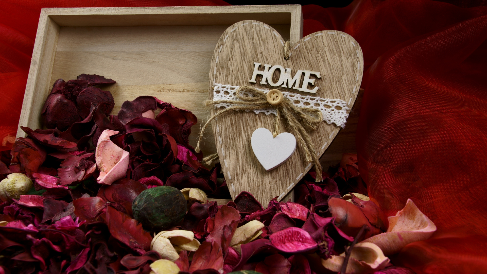 Romantik, Herzen, Freundin, Blütenblatt, Valentines Tag. Wallpaper in 1920x1080 Resolution