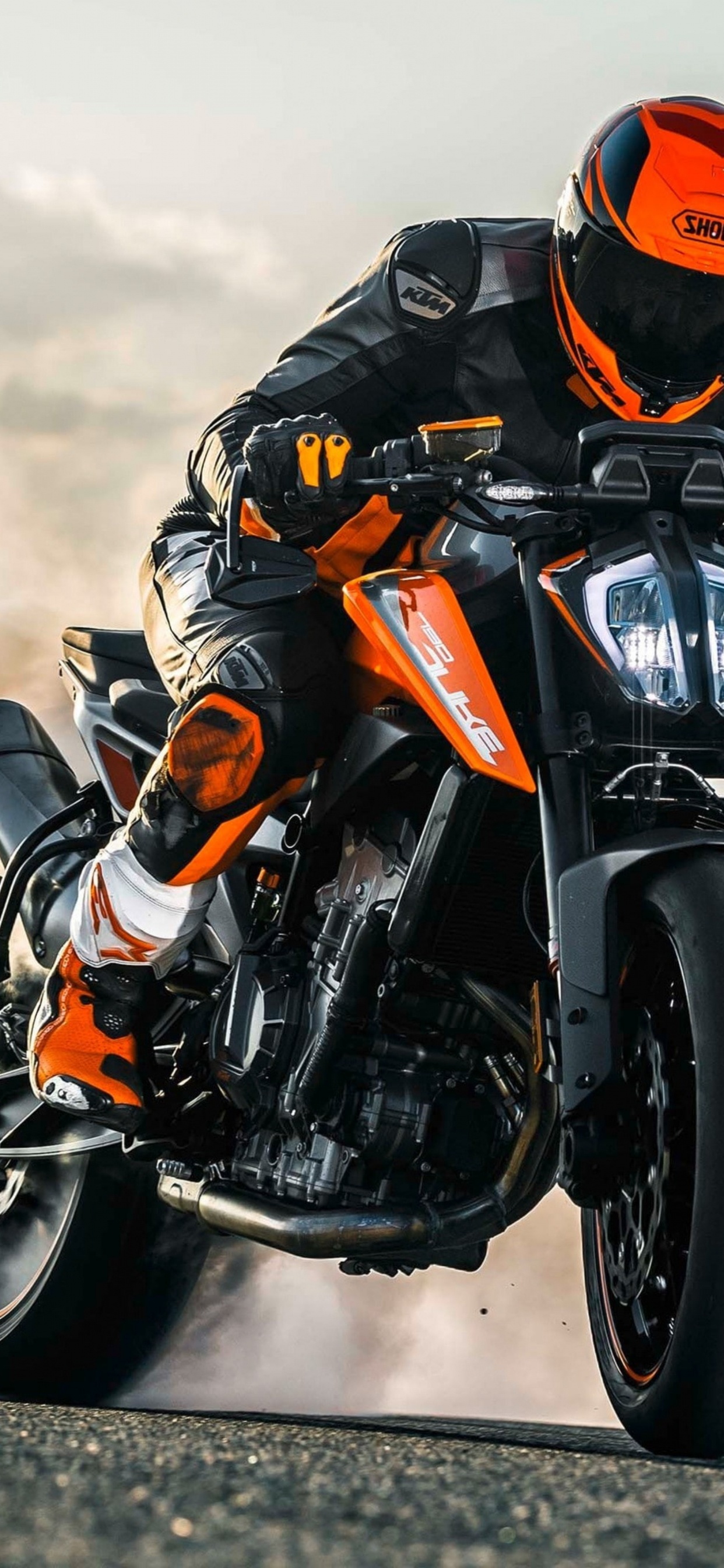 Duke 790 Scalpel, KTM 790 Duke, Ktm, Motorcycle, Ktm Duke 790. Wallpaper in 1242x2688 Resolution