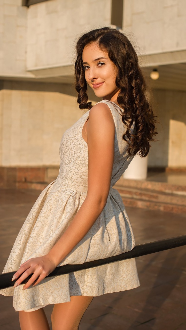 Dmitry Shulgin, Clothing, Beauty, Shoulder, Fashion Model. Wallpaper in 720x1280 Resolution