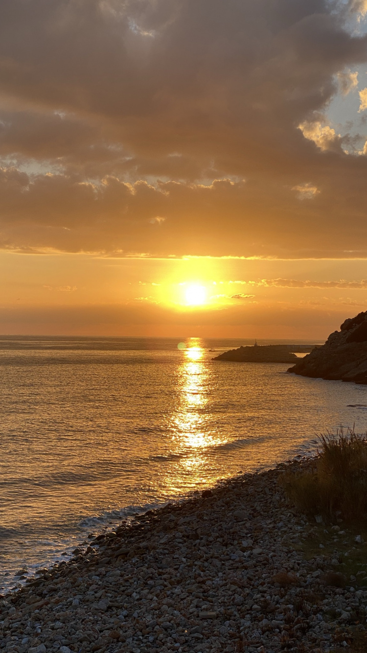 Agua, Ambiente, Afterglow, Naturaleza, Playa. Wallpaper in 750x1334 Resolution