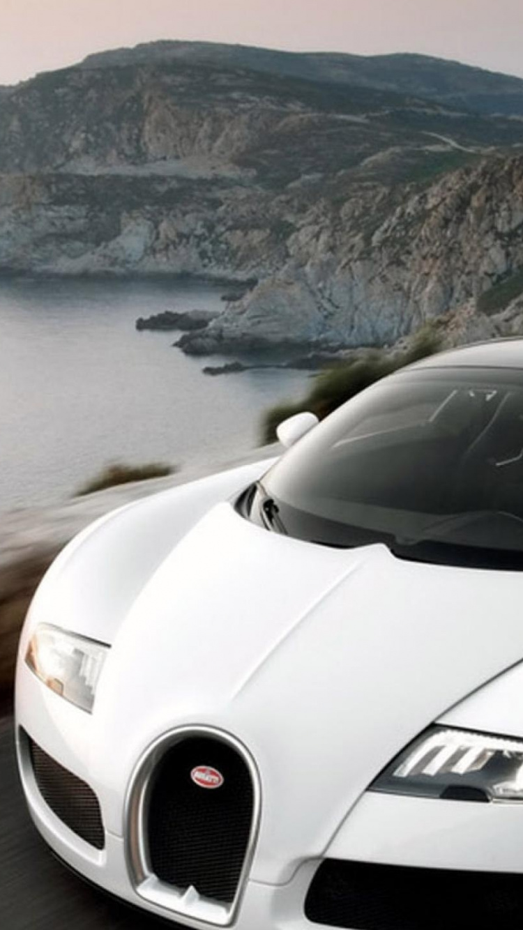 White Porsche 911 on Road During Daytime. Wallpaper in 750x1334 Resolution