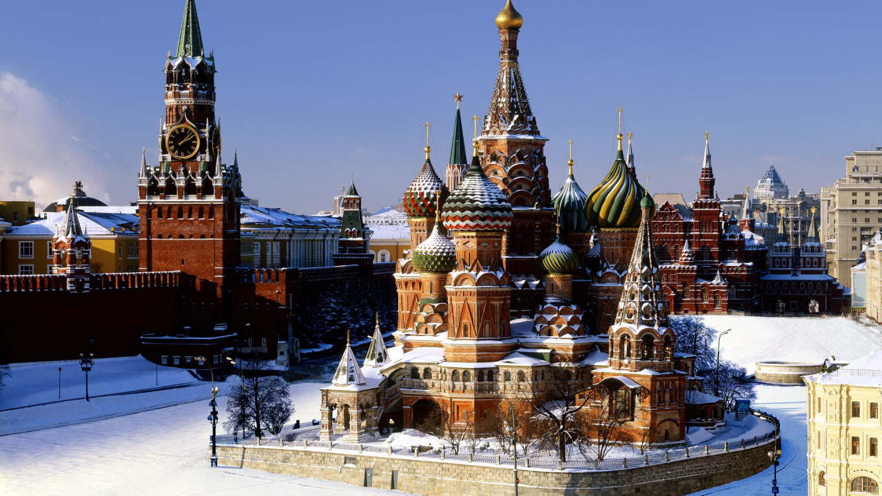 Moscow Winter Red Square, Red Square, St Basils Cathedral, The Moscow Kremlin, Winter Palace. Wallpaper in 1280x720 Resolution