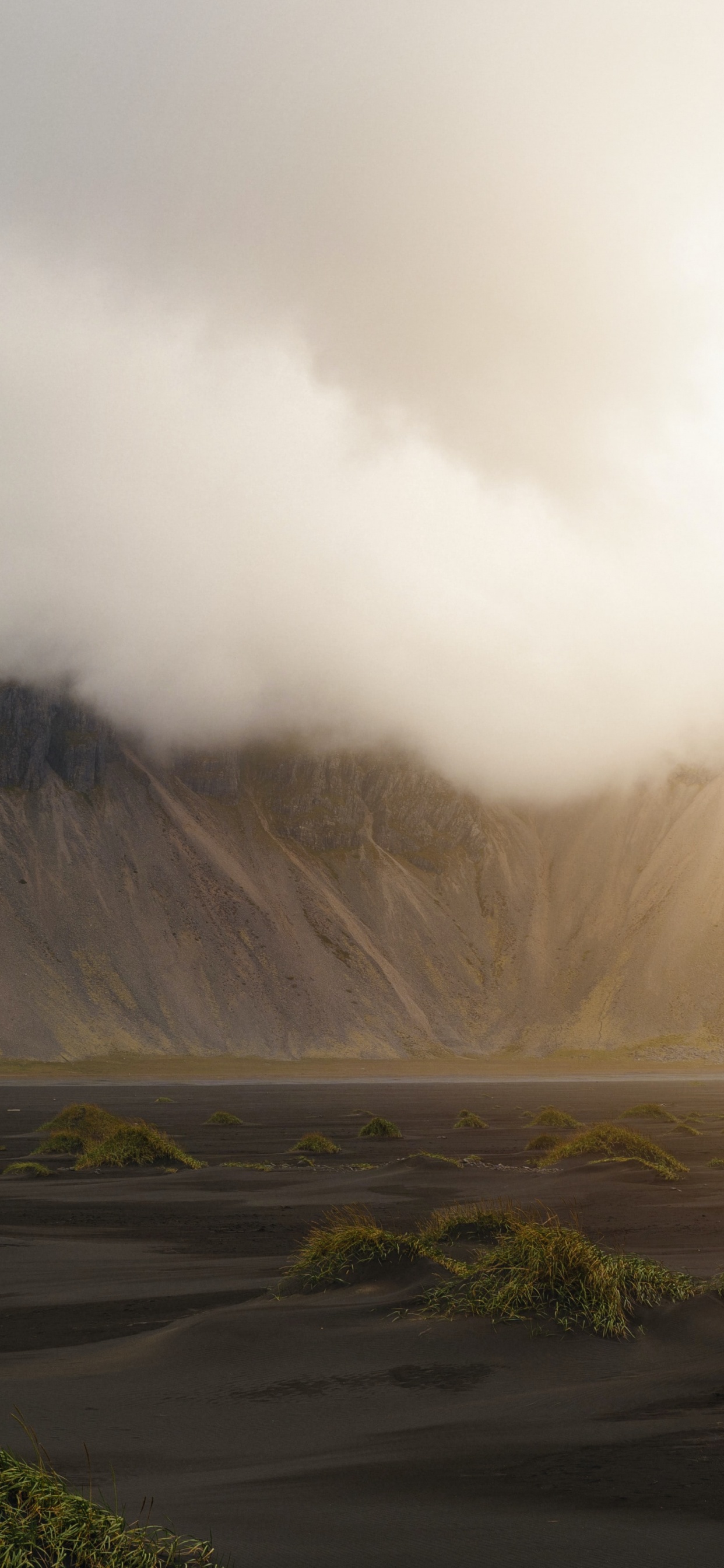 Highland, Montaña, Llanura, Paisaje Natural. Wallpaper in 1242x2688 Resolution