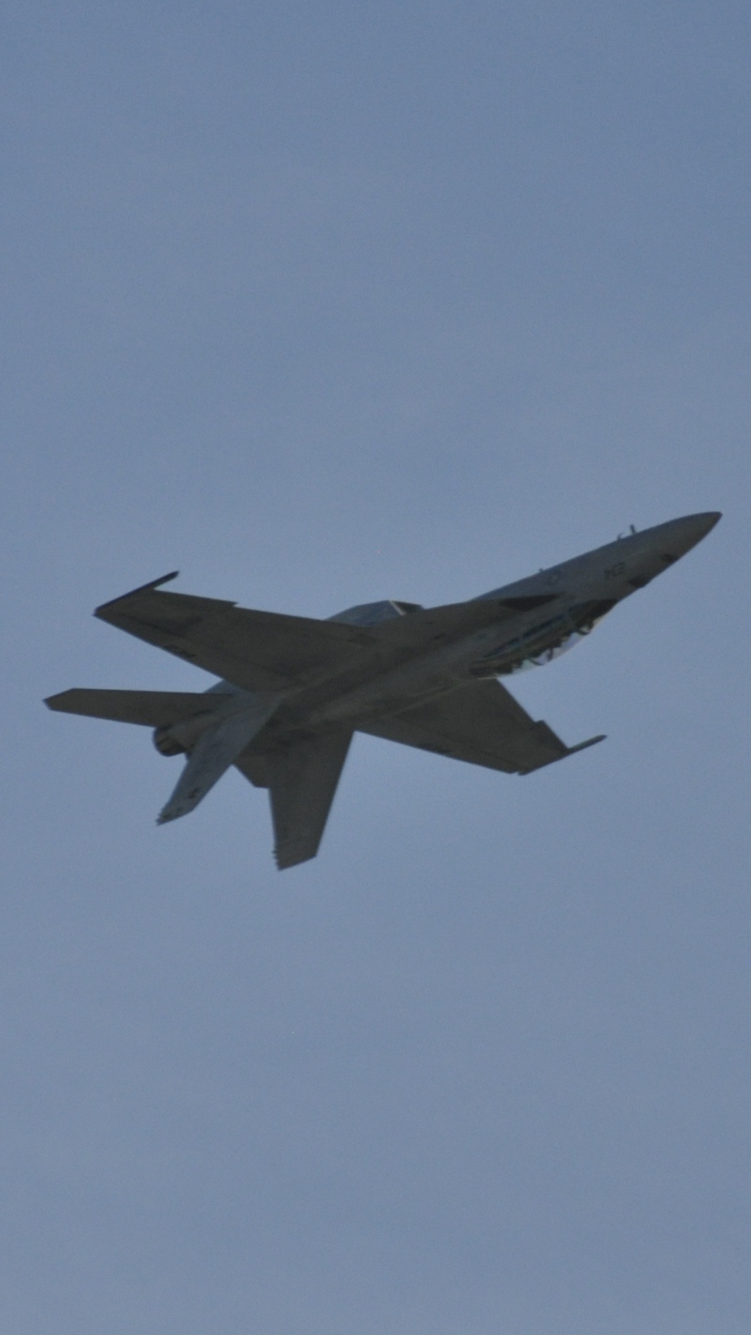 Black Jet Plane in Mid Air. Wallpaper in 1080x1920 Resolution