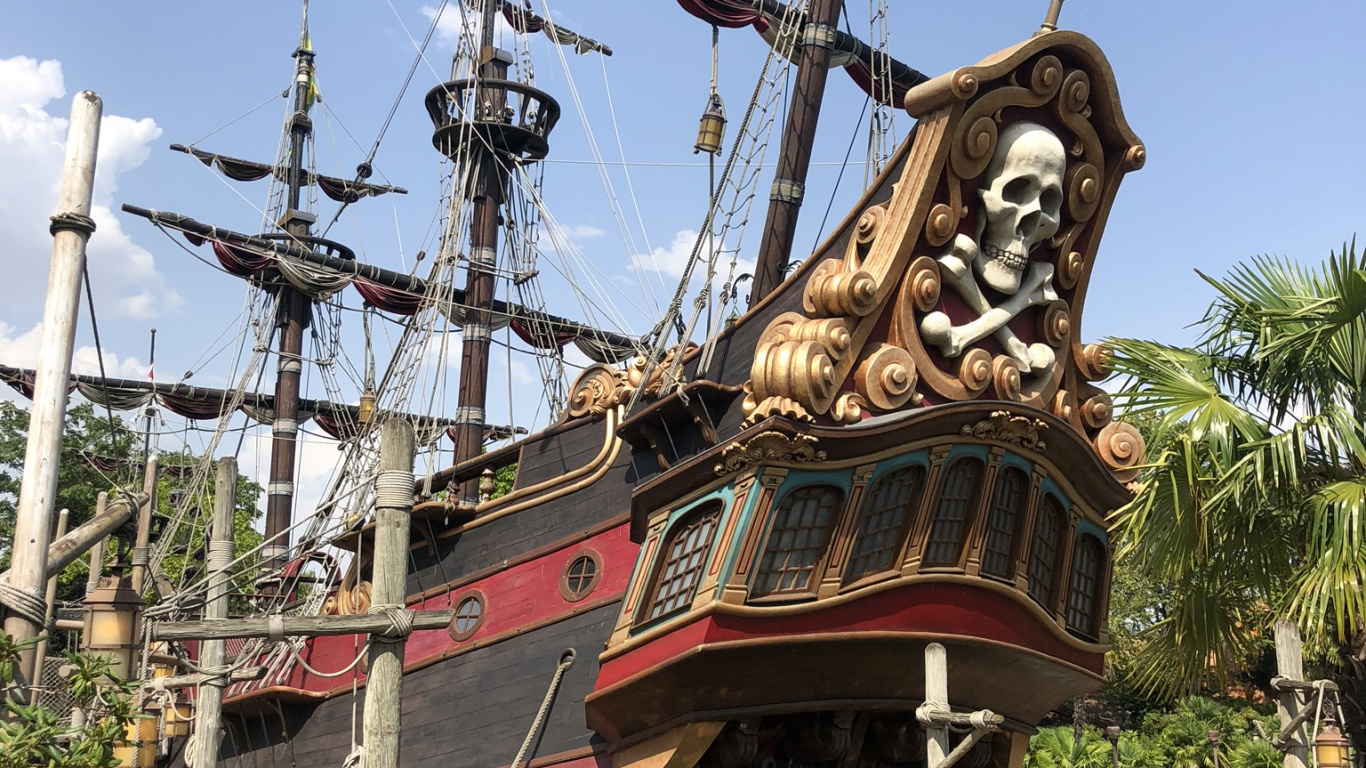 Disneyland Park, Schiff, Treppe, Mast, Segelschiff. Wallpaper in 1366x768 Resolution