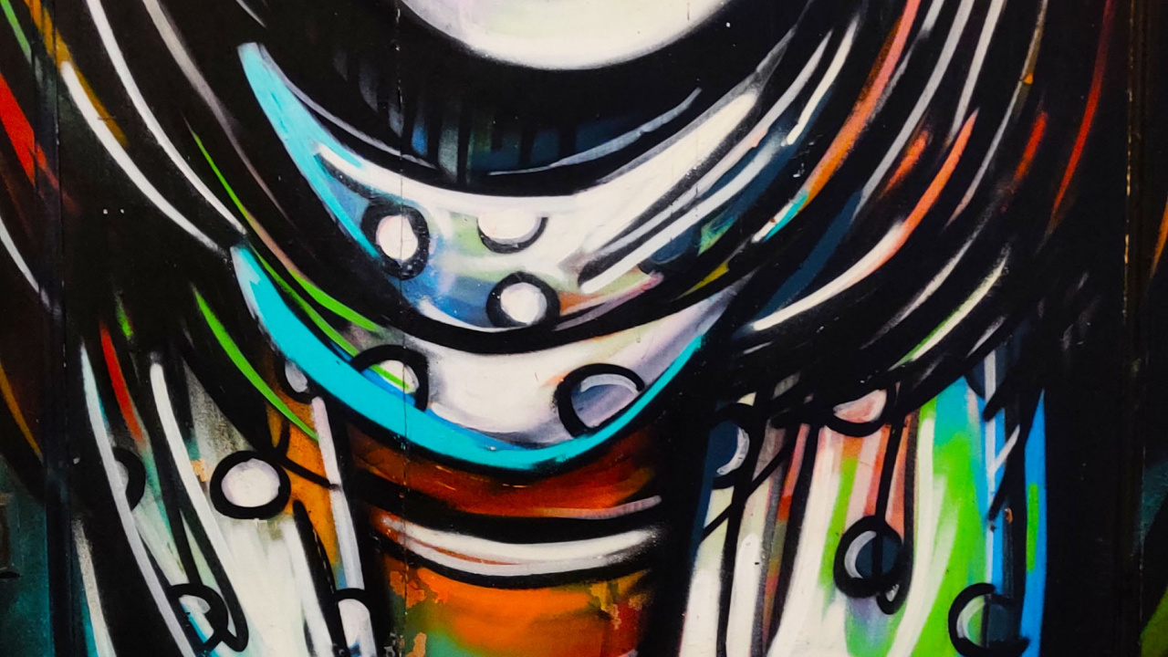 Woman With Black Hair and Green Eyes. Wallpaper in 1280x720 Resolution