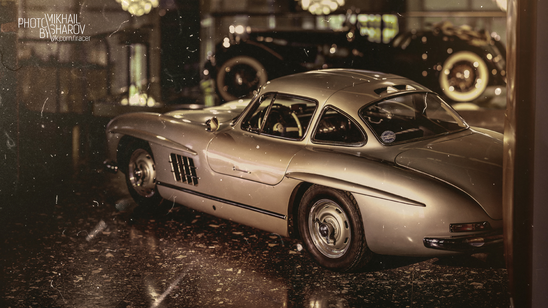 Photo en Niveaux de Gris D'un Coupé Classique. Wallpaper in 1920x1080 Resolution