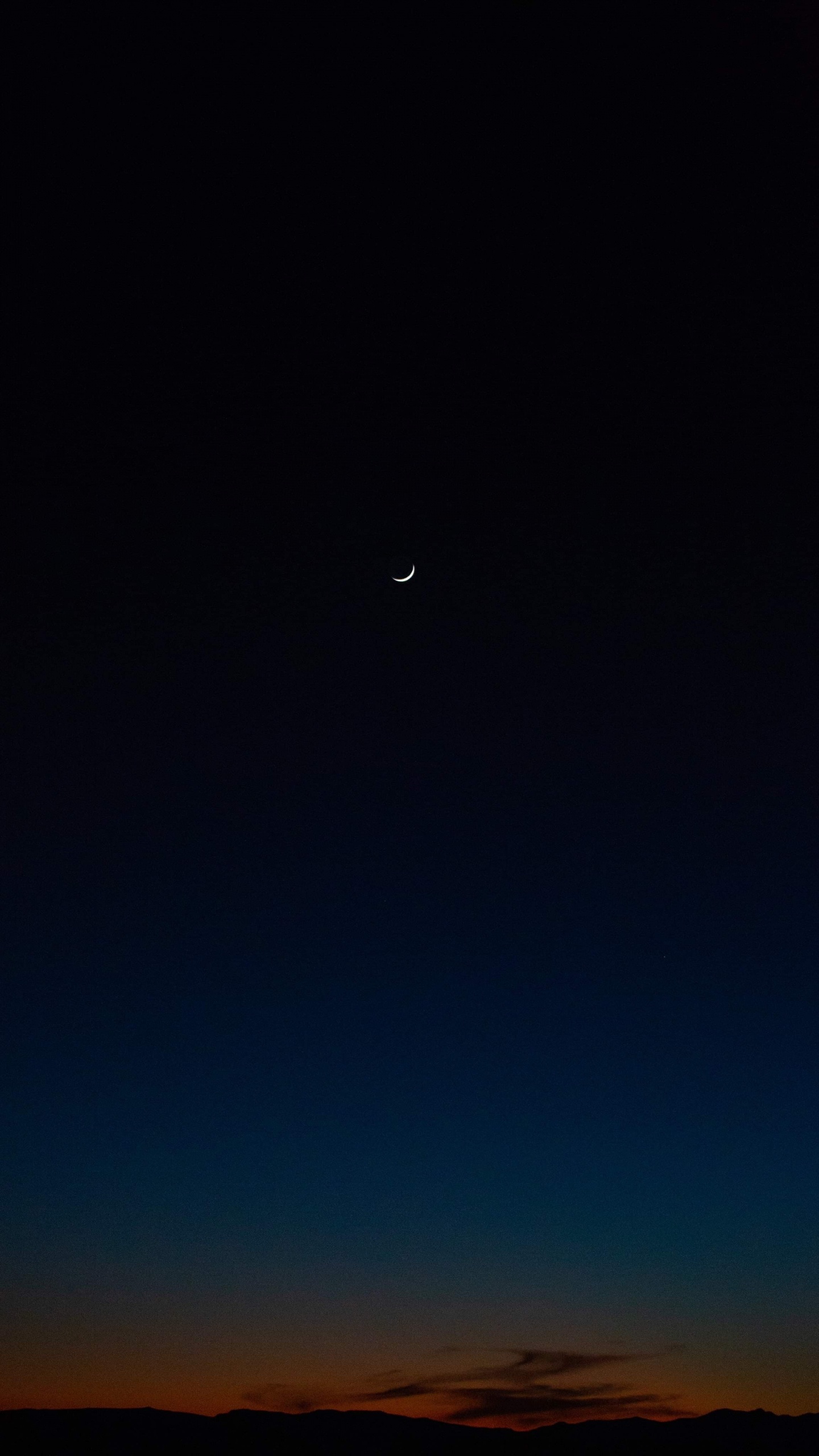 Moon, Atmosphere, Astronomy, Celestial Event, Horizon. Wallpaper in 1440x2560 Resolution