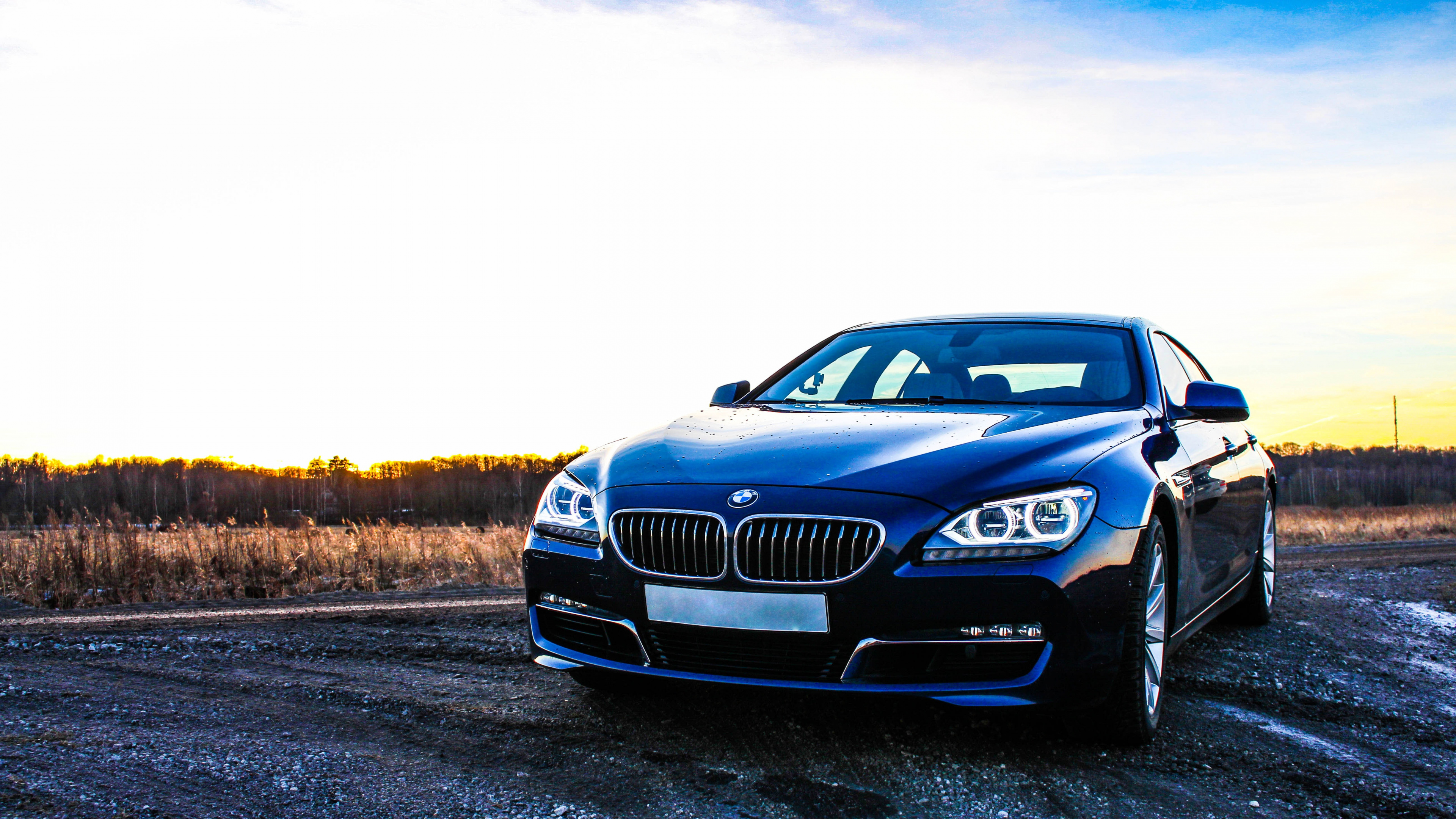 Schwarzer Bmw m 3 Unterwegs. Wallpaper in 3840x2160 Resolution
