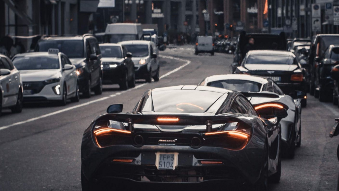 Voiture de Luxe, dr Ing Hcf Porsche Ag, Lamborghini, Supercar, Arrière. Wallpaper in 1366x768 Resolution