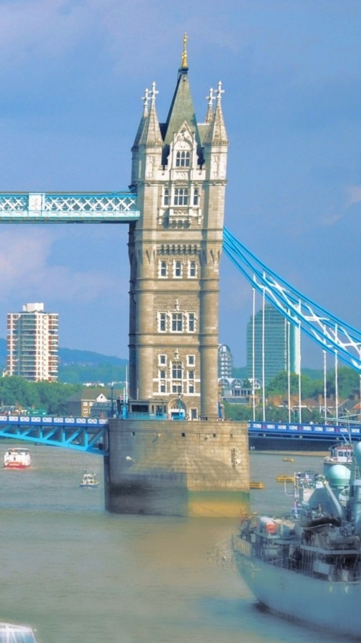 Big Ben London During Daytime. Wallpaper in 720x1280 Resolution