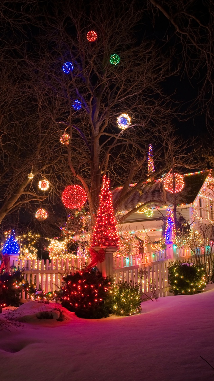 Les Lumières de Noël, Le Jour De Noël, Éclairage, Lumière, Nuit. Wallpaper in 720x1280 Resolution