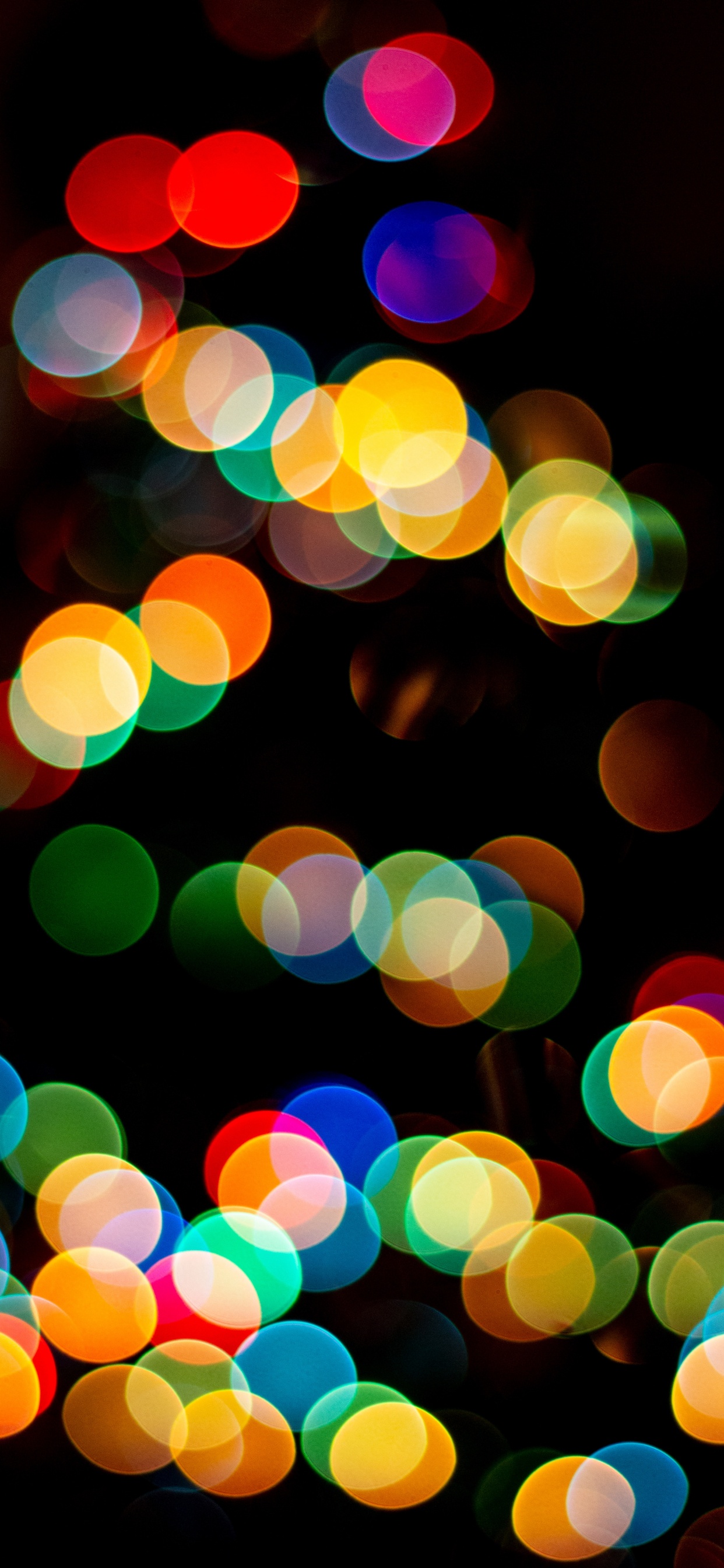 Green and Red Light Bokeh. Wallpaper in 1242x2688 Resolution