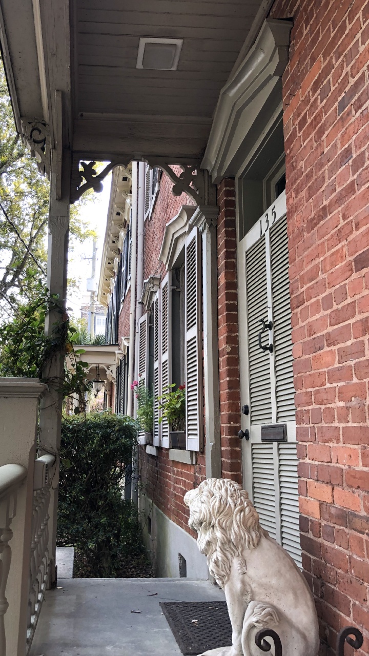 House, Porch, Real Estate, Neighbourhood, Brick. Wallpaper in 720x1280 Resolution