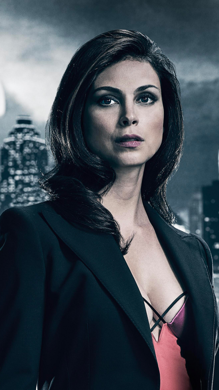 Woman in Black Blazer Standing Near City Buildings During Daytime. Wallpaper in 750x1334 Resolution