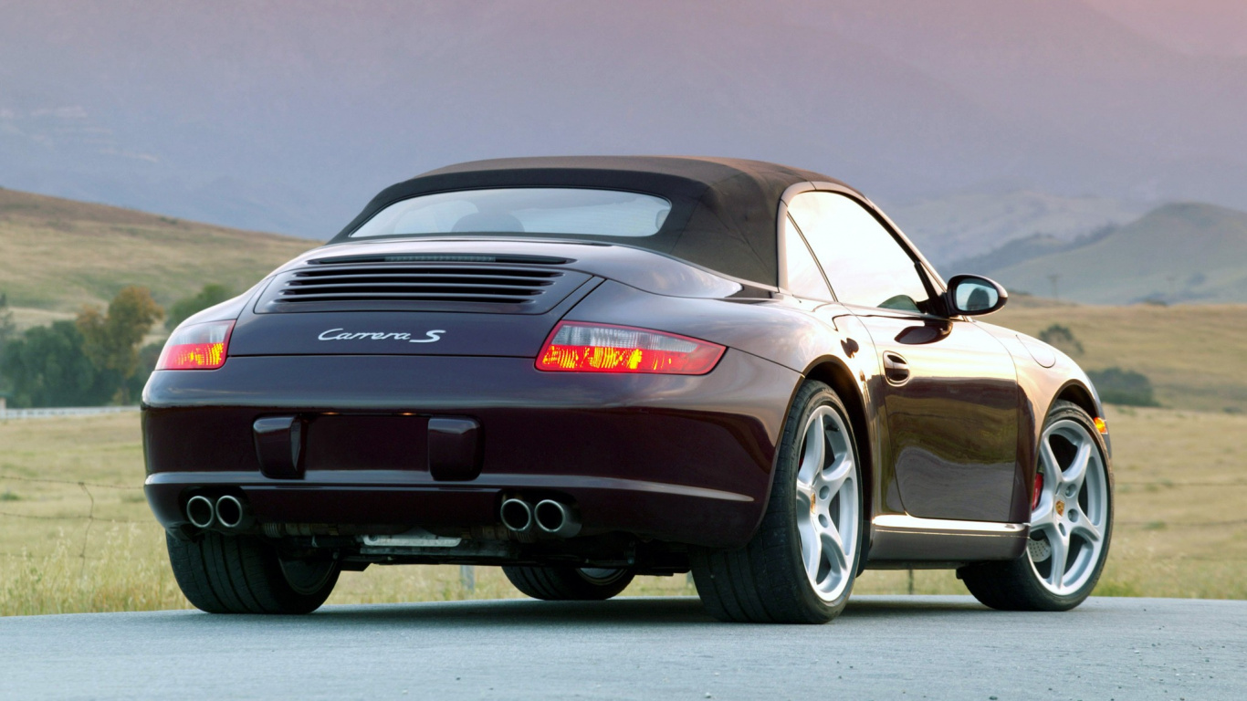 Coupé Bmw m 3 Noir Sur le Désert Pendant la Journée. Wallpaper in 1366x768 Resolution