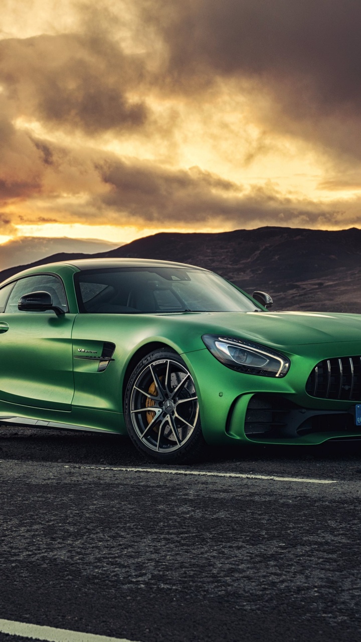Green Mercedes Benz Coupe on Road During Daytime. Wallpaper in 720x1280 Resolution