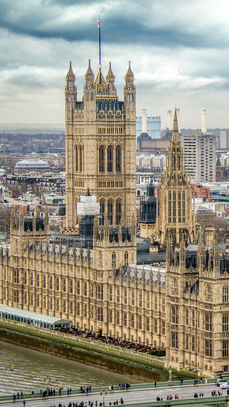 Big Ben Under Cloudy Sky During Daytime. Wallpaper in 750x1334 Resolution