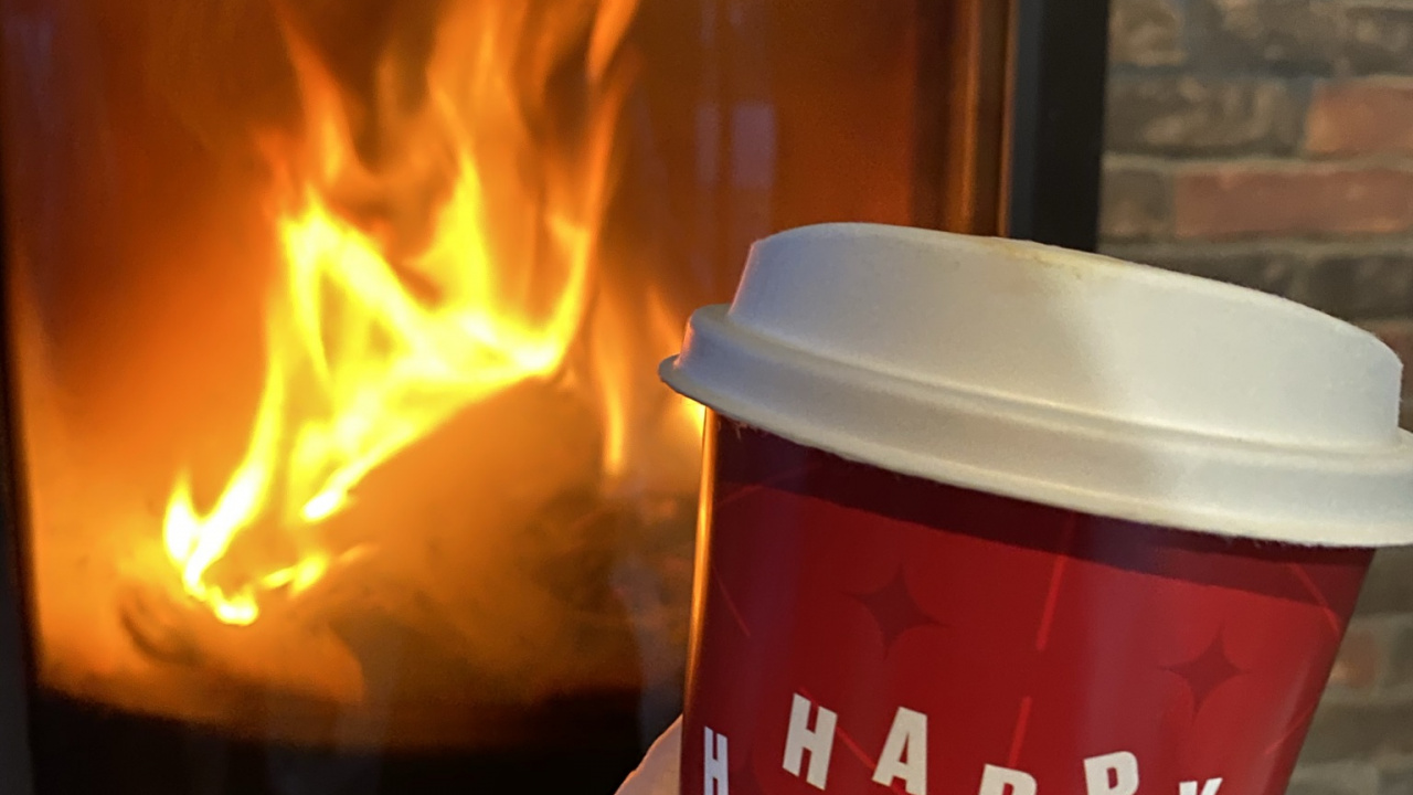 Calor, Madera, Dedo, Azul, Verde. Wallpaper in 1280x720 Resolution