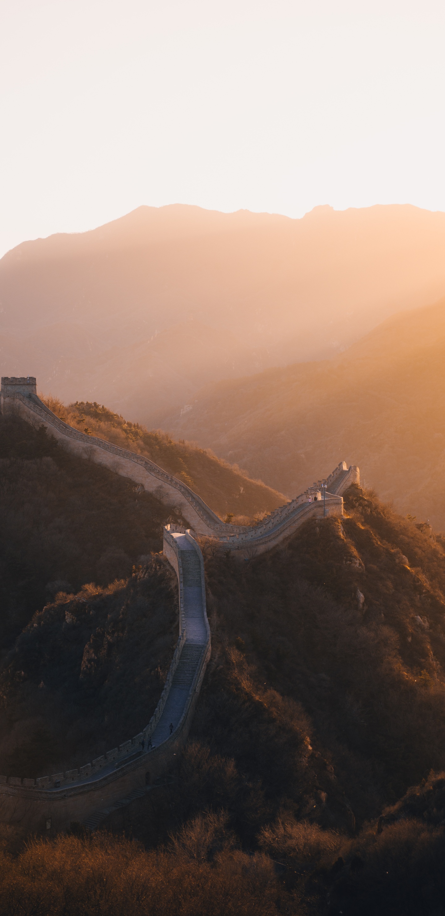 Highland, Las Formaciones Montañosas, Montaña, Colina, Luz. Wallpaper in 1440x2960 Resolution