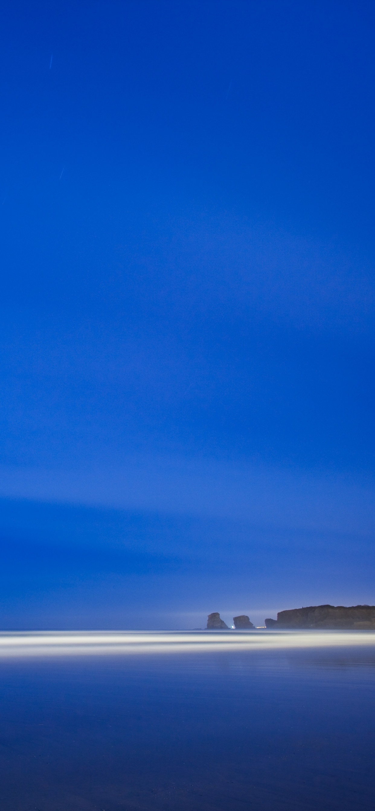 Horizont, Blau, Meer, Atmosphäre, Tageszeit. Wallpaper in 1242x2688 Resolution