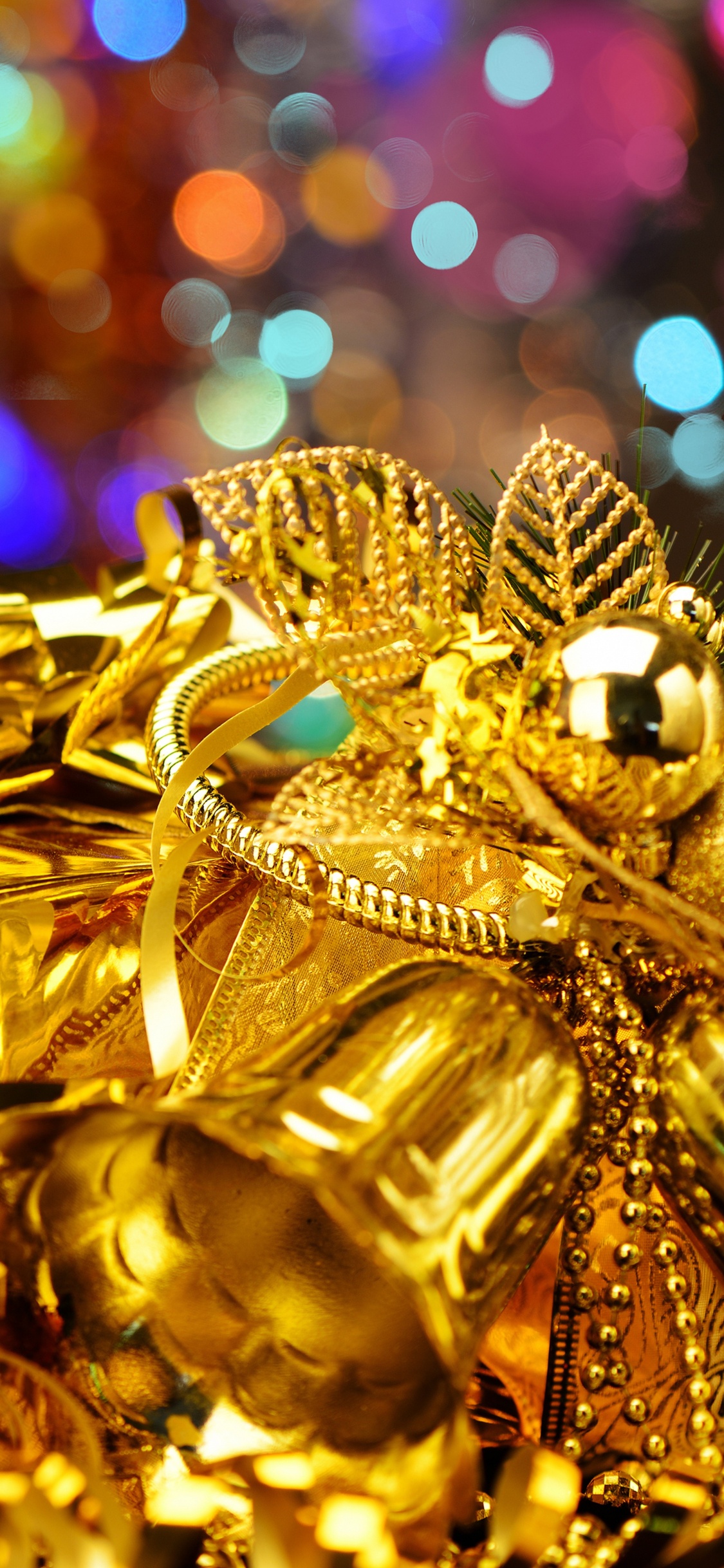 Gold, Christmas, Christmas Decoration, Event, Tradition. Wallpaper in 1125x2436 Resolution