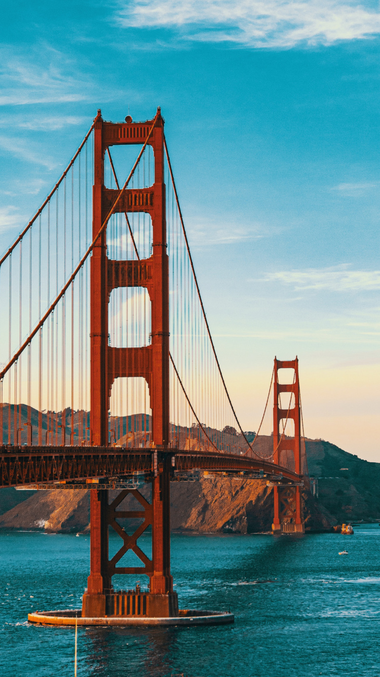 Golden Gate Bridge, Fort Point National Historic Site, Crissy Field, San Francisco Bay, Bridge. Wallpaper in 750x1334 Resolution