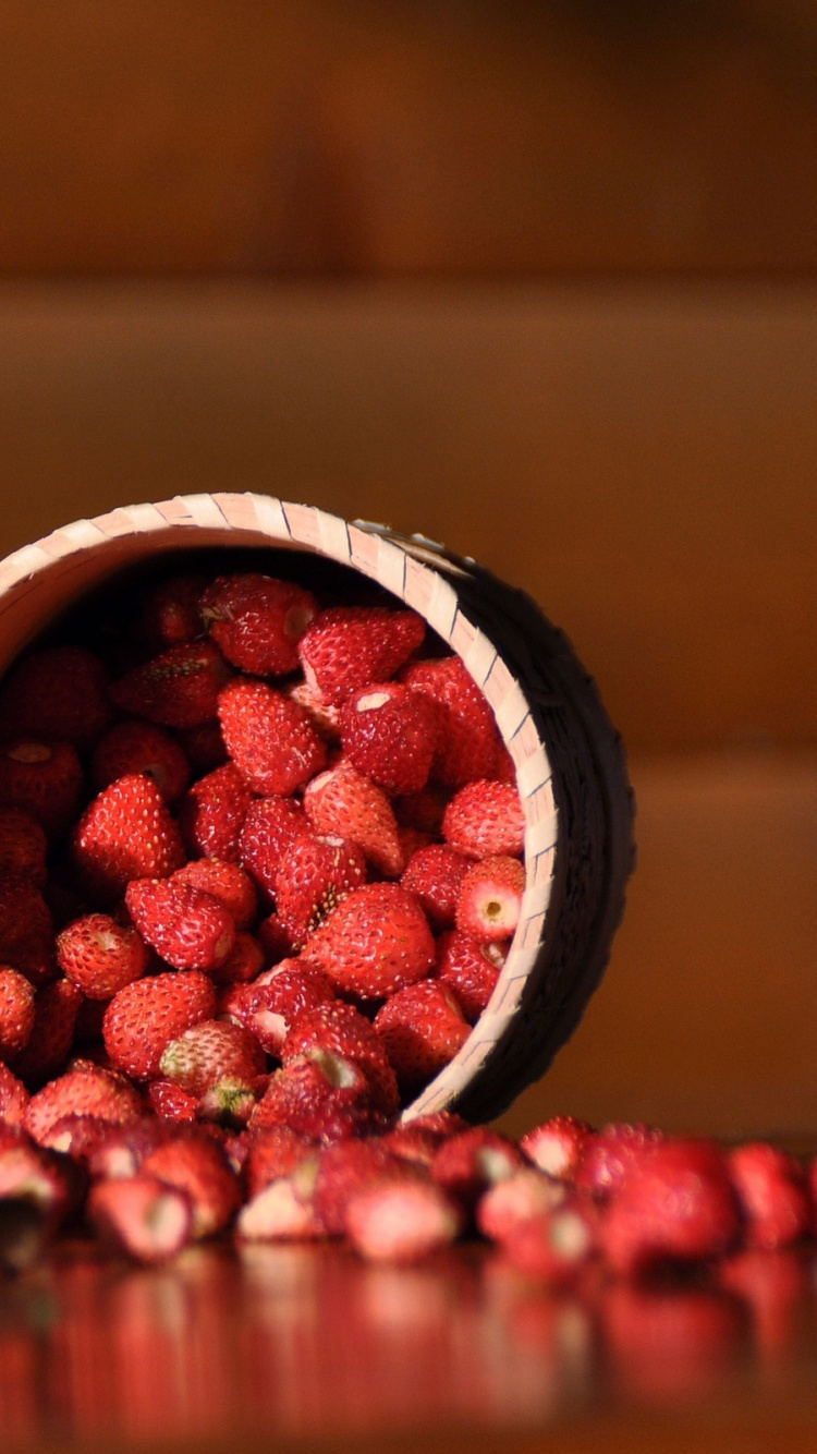 Red Raspberry in White Ceramic Bowl. Wallpaper in 750x1334 Resolution