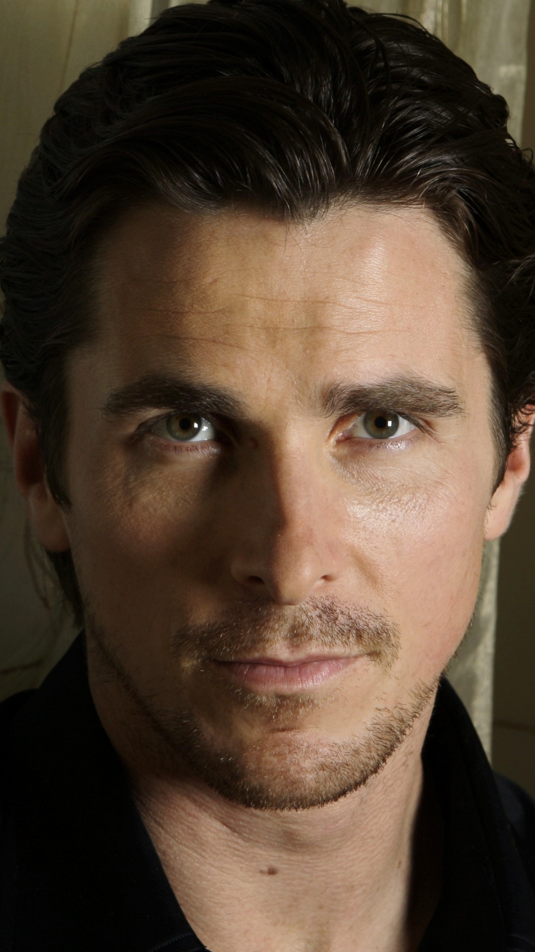 Christian Bale, Batman, el Vello Facial, Actor, la Celebridad. Wallpaper in 1080x1920 Resolution