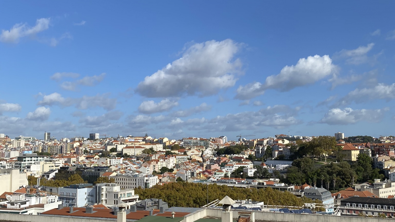 Real Estate, Daytime, Residential Area, Cloud, Neighbourhood. Wallpaper in 1280x720 Resolution