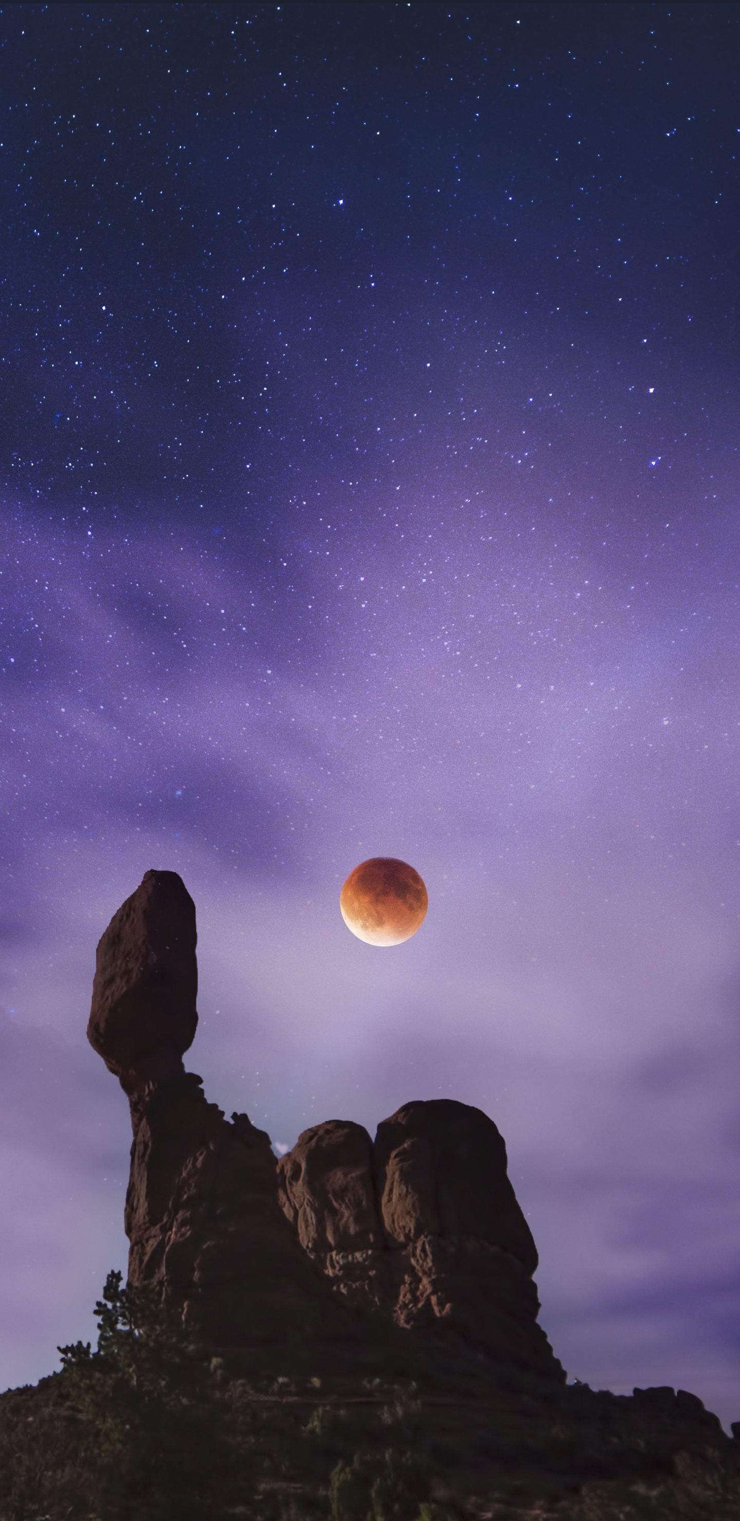 Download 1440x2960 Wallpaper Silhouette of Man and Woman Sitting on Rock Under Starry Night Silhouette of Man and Woman Sitting on Rock Under Starry Night. Wallpaper in 1440x2960 Resolution